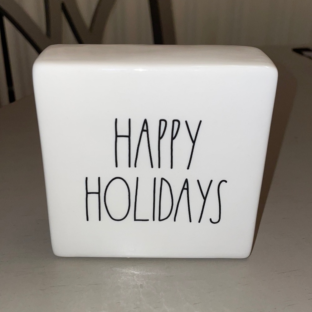Rae Dunn Happy Holidays w\Stocking Block